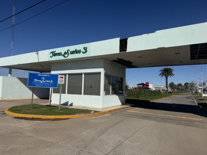 TERRENO TIERRA DE SUEÑOS 3  - EXCELENTE UBICACION -USO RESIDENCIAL y/o LOCALES COMERCIALES