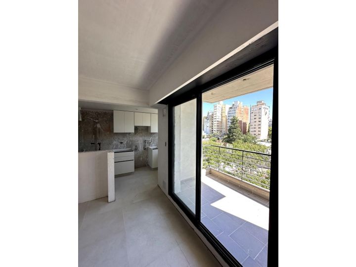 2 DORMITORIOS CON PATIO EXCLUSIVO - COCHABAMBA 515