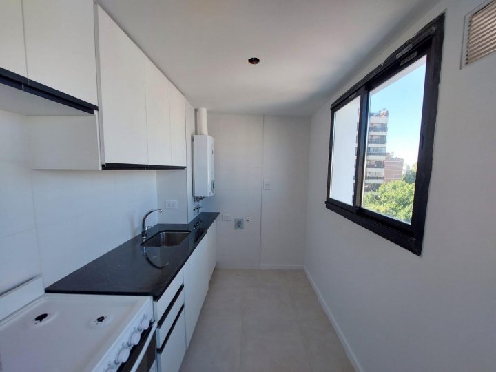 1 DORMITORIO CON PATIO - A ESTRENAR -  COCHABAMBA 515