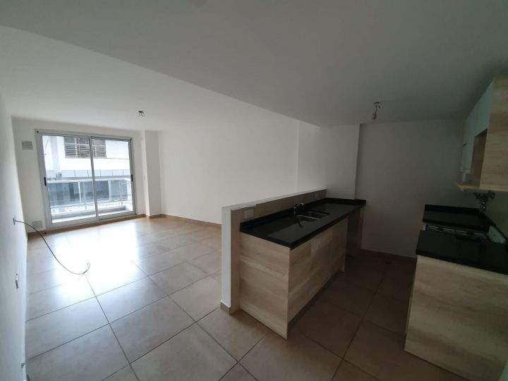 1 DORMITORIO AL FRENTE - ALQUILADO - ROCA 1548