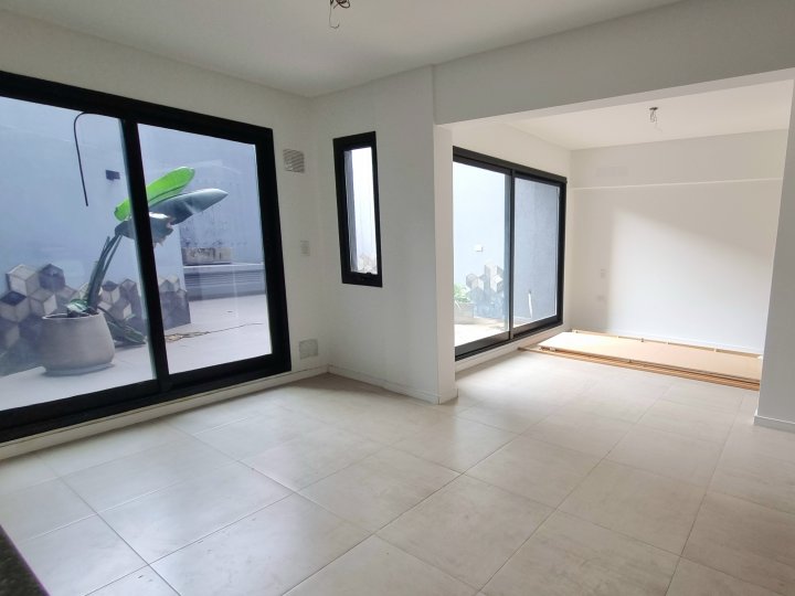 LOFT CON PATIO EXCLUSIVO - A ESTRENAR - SALTA 1828