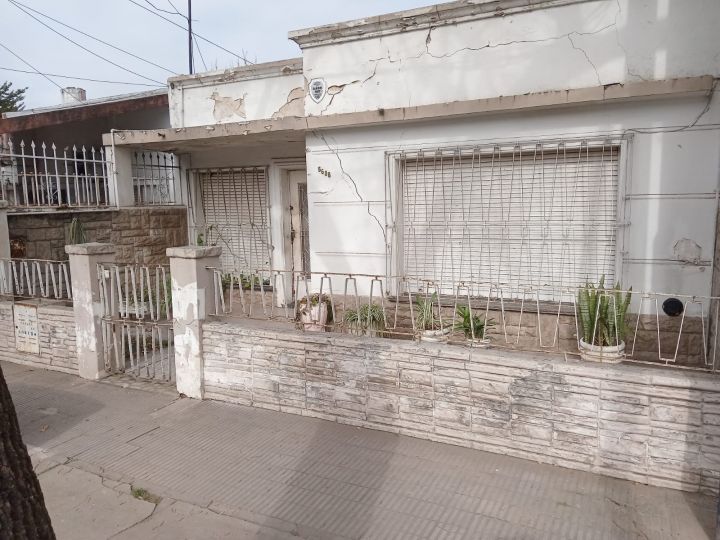 -OPORTUNIDAD-CASA 2 DORM.