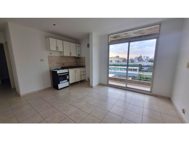 1 DORMITORIO CON BALCÓN AL FRENTE NORTE - VERA MUJICA 1800